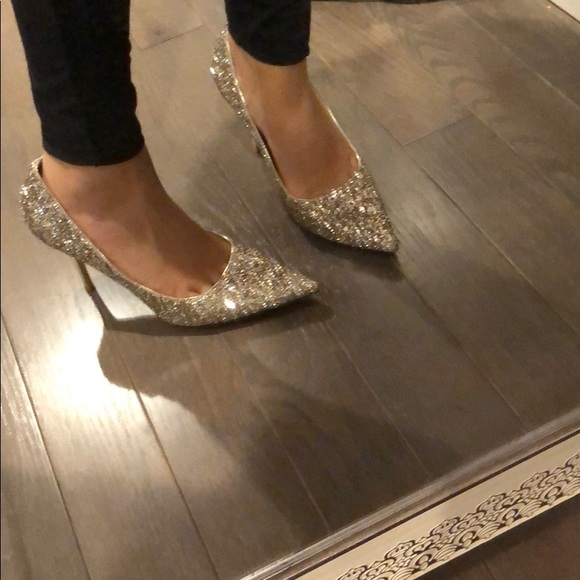 Shoes - Gold glitter heels